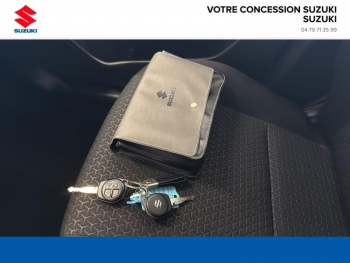 Photo 24 du bon plan SUZUKI Swift 1.2 Dualjet Hybrid 83ch Privilège AllGrip occasion à 15990 €