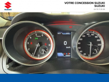 Photo 25 du bon plan SUZUKI Swift 1.2 Dualjet Hybrid 83ch Pack AllGrip occasion à 16990 €