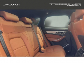 Photo 16 du bon plan JAGUAR F-Pace P400e Plug-in-Hybrid R-Dynamic SE BVA8 AWD occasion à 51990 €