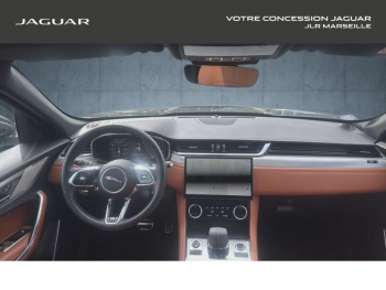 Photo 17 du bon plan JAGUAR F-Pace P400e Plug-in-Hybrid R-Dynamic SE BVA8 AWD occasion à 51990 €