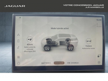 Photo 25 du bon plan JAGUAR F-Pace P400e Plug-in-Hybrid R-Dynamic SE BVA8 AWD occasion à 51990 €