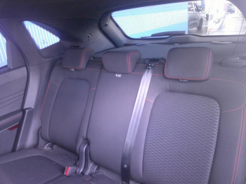 Photo 20 du bon plan FORD Kuga 2.5 Duratec 180ch Hybrid FlexiFuel ST-Line Powershift occasion à 27900 €