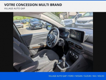 Photo 18 du bon plan DACIA Sandero 1.0 TCe 90ch Stepway Expression occasion à 12780 €