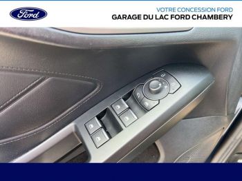Photo 19 du bon plan FORD Focus 1.0 Flexifuel mHEV 125ch Titanium Style occasion à 17580 €