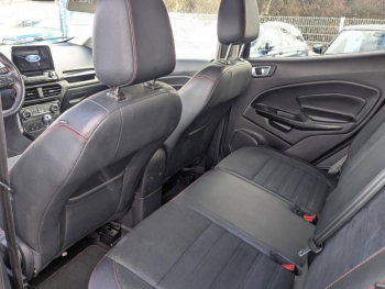 Photo 11 du bon plan FORD EcoSport 1.0 EcoBoost 125ch ST-Line Noir/Jaune occasion à 12990 €