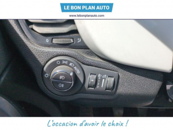 Photo 17 du bon plan FIAT 500X 1.6 Multijet 120ch Cross occasion à 9390 €