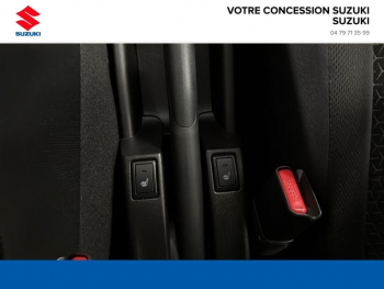 Photo 13 du bon plan SUZUKI Swift 1.2 Dualjet Hybrid 83ch Pack occasion à 16490 €