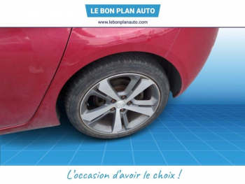 Photo 10 du bon plan PEUGEOT 308 1.6 THP 125ch Allure 5p occasion à 6190 €