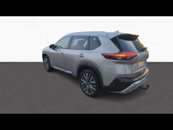 Photo 6 du bon plan NISSAN X-Trail e-4orce 213ch Tekna+ 7 places occasion à 32980 €