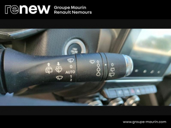 Photo 22 du bon plan RENAULT Clio 1.0 TCe 100ch Business occasion à 10250 €