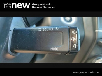 Photo 26 du bon plan RENAULT Clio 1.0 TCe 100ch Business occasion à 10250 €