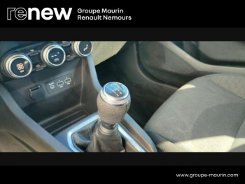 Photo 30 du bon plan RENAULT Clio 1.0 TCe 100ch Business occasion à 10250 €