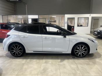 Photo 3 du bon plan TOYOTA Corolla 2.0 196ch GR Sport Toit Ouvrant Pack Techno occasion à 31490 €