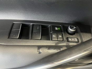 Photo 8 du bon plan TOYOTA Corolla 2.0 196ch GR Sport Toit Ouvrant Pack Techno occasion à 31490 €