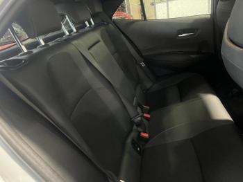 Photo 18 du bon plan TOYOTA Corolla 2.0 196ch GR Sport Toit Ouvrant Pack Techno occasion à 31490 €