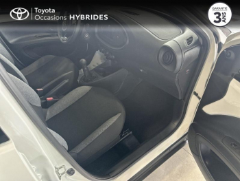Photo 16 du bon plan TOYOTA Aygo X 1.0 VVT-i 72ch Active CarPlay iPhone Android occasion à 12990 €