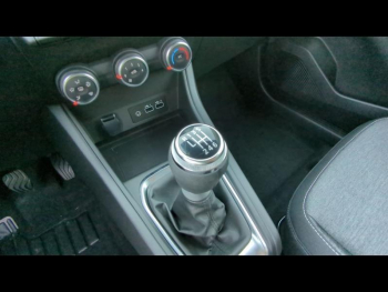 Photo 14 du bon plan RENAULT Captur 1.0 Eco-G 100ch Evolution occasion à 14900 €