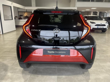 Photo 3 du bon plan TOYOTA Aygo X 1.0 VVT-i 72ch Design MY23 occasion à 14990 €