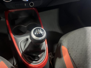 Photo 11 du bon plan TOYOTA Aygo X 1.0 VVT-i 72ch Design MY23 occasion à 14990 €