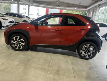 Photo 26 du bon plan TOYOTA Aygo X 1.0 VVT-i 72ch Design MY23 occasion à 14990 €