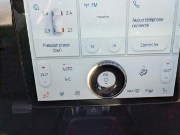 Photo 22 du bon plan FORD Mustang Mach-E 294ch Extended Range 99kWh 7cv occasion à 29900 €