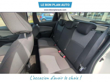 Photo 14 du bon plan TOYOTA Yaris 90 D-4D Dynamic 5p occasion à 8990 €