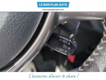 Photo 17 du bon plan TOYOTA Yaris 90 D-4D Dynamic 5p occasion à 8990 €
