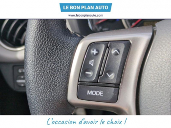 Photo 18 du bon plan TOYOTA Yaris 90 D-4D Dynamic 5p occasion à 8990 €