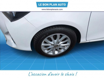 Photo 22 du bon plan TOYOTA Yaris 90 D-4D Dynamic 5p occasion à 8990 €