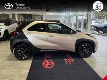 Photo 17 du bon plan TOYOTA Aygo X 1.0 VVT-i 72ch Air Design Pack Zen occasion à 15990 €