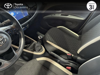 Photo 23 du bon plan TOYOTA Aygo X 1.0 VVT-i 72ch Air Design Pack Zen occasion à 15990 €