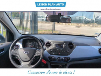 Photo 14 du bon plan HYUNDAI i10 1.2 87ch PACK Sensation occasion à 6490 €