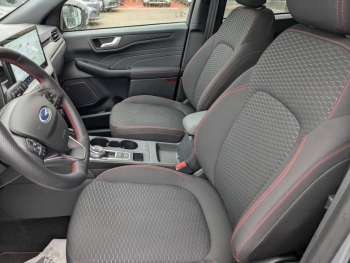 Photo 5 du bon plan FORD Kuga 2.5 Duratec 180ch Hybrid FlexiFuel ST-Line Powershift occasion à 31990 €