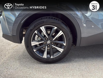 Photo 16 du bon plan TOYOTA C-HR 1.8 Hybride 140ch Graphic MY26 occasion à 34390 €