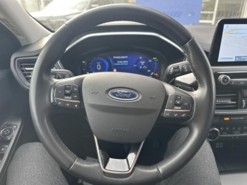 Photo 10 du bon plan FORD Kuga 2.5 Duratec 190ch FHEV E85 Titanium BVA occasion à 23889 €