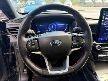 Photo 11 du bon plan FORD Explorer 3.0 EcoBoost 457ch Parallel PHEV ST-Line i-AWD BVA10 25cv occasion à 75989 €