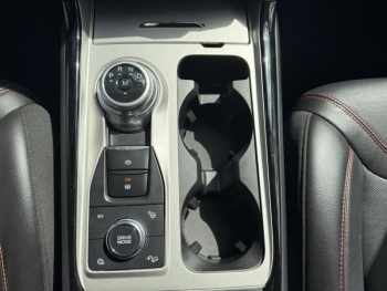 Photo 27 du bon plan FORD Explorer 3.0 EcoBoost 457ch Parallel PHEV ST-Line i-AWD BVA10 25cv occasion à 75989 €