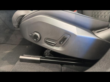 Photo 15 du bon plan VOLVO XC60 T6 Hybride Rechargeable 335ch Plus Style Chrome Geartronic 8 occasion à 65900 €