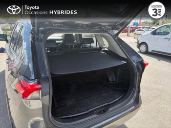 Photo 10 du bon plan TOYOTA RAV4 2.5 Hybride 218ch Lounge 2WD MY23 occasion à 37990 €