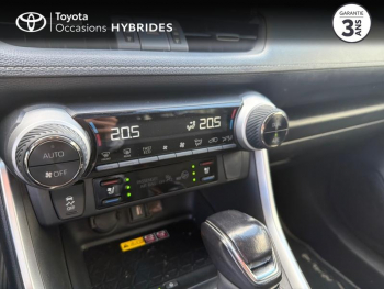 Photo 22 du bon plan TOYOTA RAV4 2.5 Hybride 218ch Lounge 2WD MY23 occasion à 37990 €