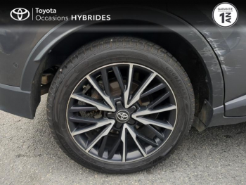 Photo 16 du bon plan TOYOTA C-HR 122h Distinctive 2WD E-CVT occasion à 16990 €