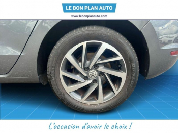 Photo 28 du bon plan VOLKSWAGEN Golf Sportsvan 1.4 TSI 150ch BlueMotion Technology Sound DSG7 occasion à 12890 €