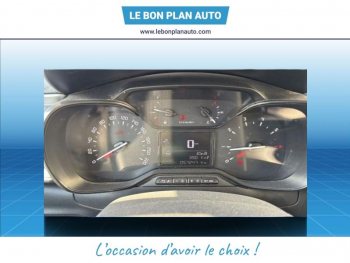 Photo 14 du bon plan CITROEN C3 PureTech 110ch Graphic S&S E6.d 6cv occasion à 9490 €