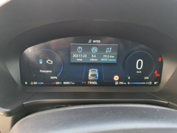 Photo 25 du bon plan FORD Kuga 2.5 Duratec 180ch Hybrid FlexiFuel Titanium Business Powershift occasion à 31790 €