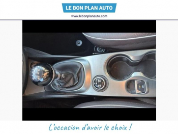 Photo 25 du bon plan FIAT 500X 1.6 Multijet 16v 120ch Lounge occasion à 9900 €