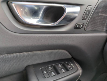 Photo 14 du bon plan VOLVO XC60 T8 AWD 318 + 87ch Polestar Engineered Geartronic occasion à 35990 €