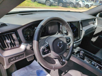 Photo 15 du bon plan VOLVO XC60 T8 AWD 318 + 87ch Polestar Engineered Geartronic occasion à 35990 €