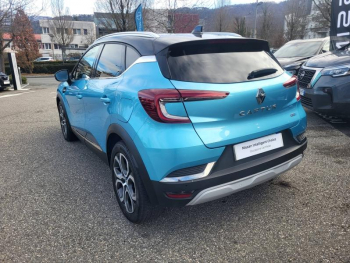 Photo 21 du bon plan RENAULT Captur 1.6 E-Tech hybride rechargeable 160ch Intens -21 occasion à 16990 €