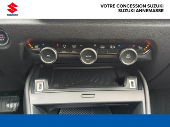 Photo 22 du bon plan CITROEN C4 BlueHDi 130ch S&S Shine Pack EAT8 occasion à 15490 €