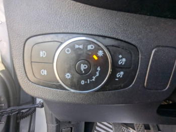 Photo 13 du bon plan FORD Puma 1.0 Flexifuel 125ch S&S mHEV Titanium occasion à 15980 €
